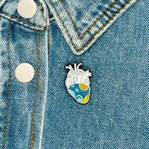 🤩Anatomical Heart Shaped Pin Badges Vangoh Starry Night Gift Enamel Brooch🤩